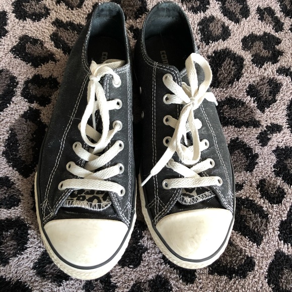 black converse with leopard print tongue